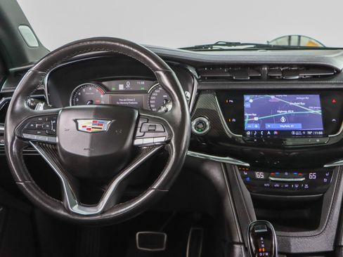 Used 2023 Cadillac XT6 Sport AWD/4WD image 17