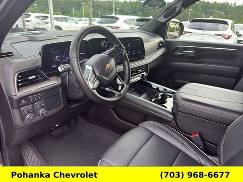 Certified 2025 Chevrolet Suburban Premier AWD/4WD image 20