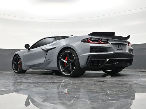 Used 2025 Chevrolet Corvette E-Ray w/ Stealth Interior Trim Package image 22