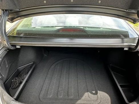 Certified 2025 Hyundai Elantra Limited FWD image 25
