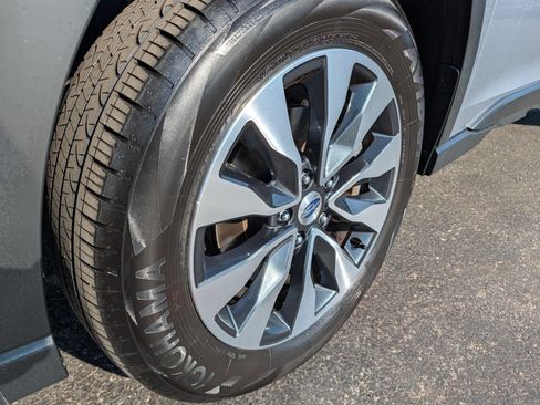 Certified 2025 Subaru Outback Limited AWD/4WD image 18