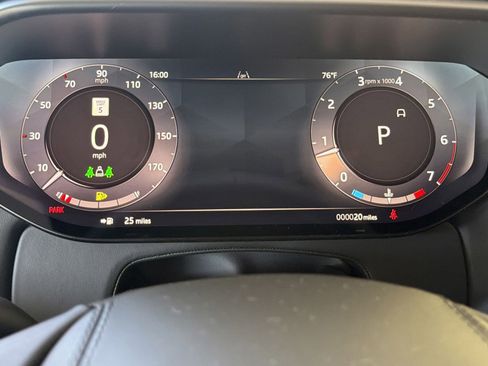 New 2026 Land Rover Range Rover Sport Dynamic SE AWD/4WD image 19