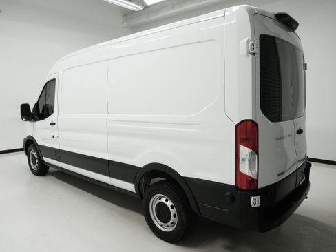 Used 2020 Ford Transit 250 Medium Roof w/ Load Area Protection Package image 5