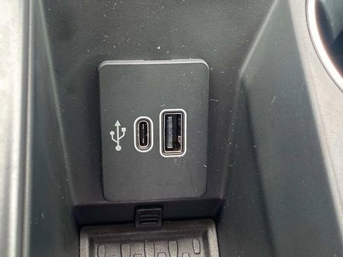 New 2026 Lincoln Nautilus Premier image 24