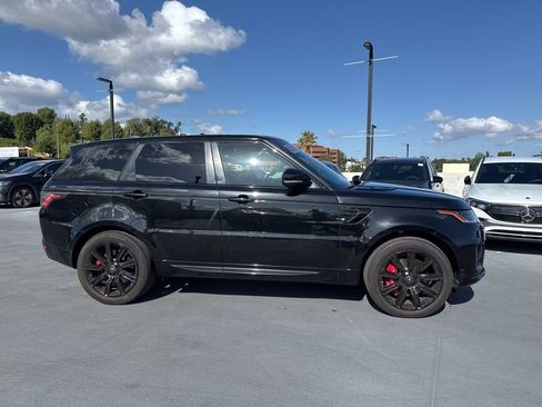 Used 2018 Land Rover Range Rover Sport Supercharged AWD/4WD image 4