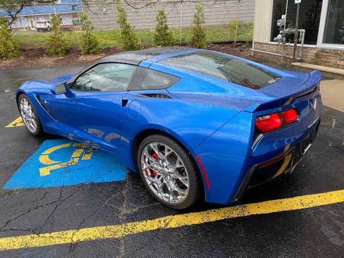 Used 2016 Chevrolet Corvette Stingray Coupe w/ 2LT Preferred Equipment Group RWD image 3