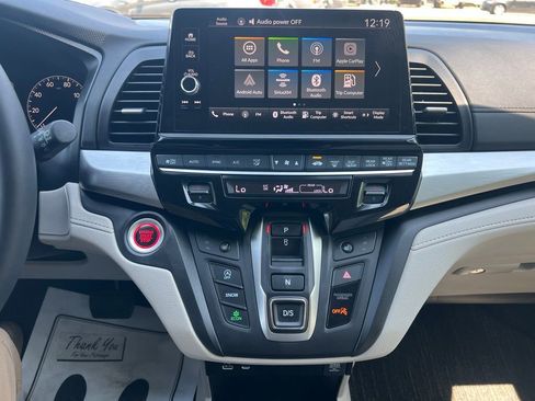 Used 2025 Honda Odyssey EX-L image 28