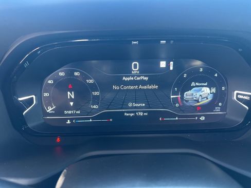 Used 2022 GMC Yukon XL Denali image 24