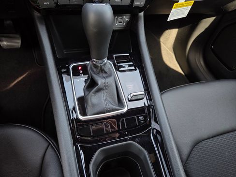 New 2026 Jeep Compass Latitude AWD/4WD image 31