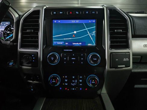 Used 2021 Ford F350 Lariat w/ Tremor Off-Road Package image 30