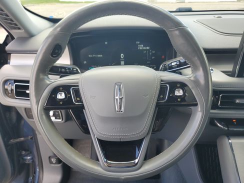 Used 2020 Lincoln Aviator Reserve w/ Equipment Group 202A AWD/4WD image 14