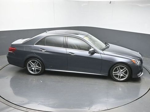 Used 2016 Mercedes-Benz E 350 Sedan image 49