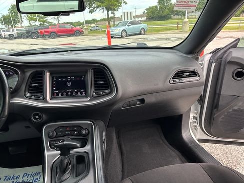 Used 2022 Dodge Challenger GT RWD image 52