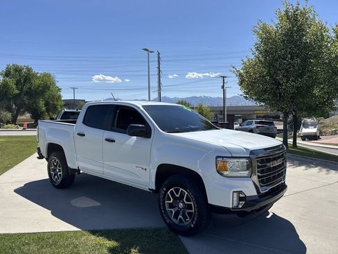 Used 2022 GMC Canyon AT4 w/ Trailering Package AWD/4WD image 9