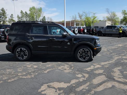New 2026 Ford Bronco Sport Outer Banks AWD/4WD image 17