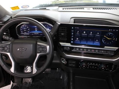 Used 2025 Chevrolet Silverado 2500 LT w/ Trail Boss Package AWD/4WD image 26