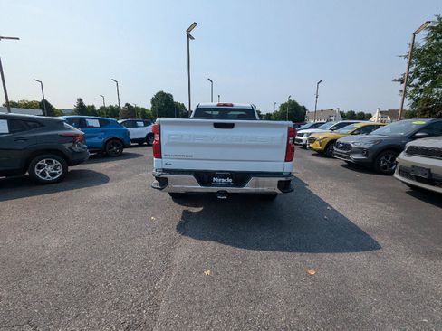 Used 2022 Chevrolet Silverado 1500 W/T w/ WT Value Package AWD/4WD image 6