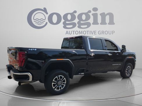 Certified 2026 GMC Sierra 3500 SLT w/ SLT Convenience Package AWD/4WD image 5