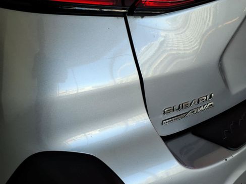 Used 2024 Subaru Crosstrek 2.0i Premium AWD/4WD image 8