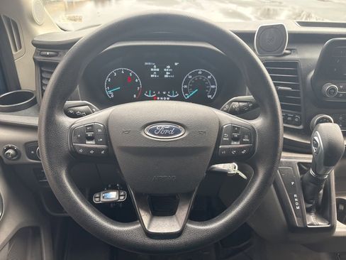 Used 2023 Ford Transit 250 Medium Roof w/ Load Area Protection Package image 10