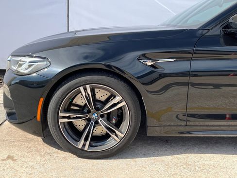 Used 2022 BMW M5 image 22