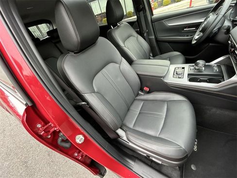 Certified 2025 MAZDA CX-90 3.3 Turbo w/ Preferred Package image 26