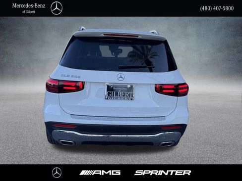 New 2026 Mercedes-Benz GLB 250 image 5