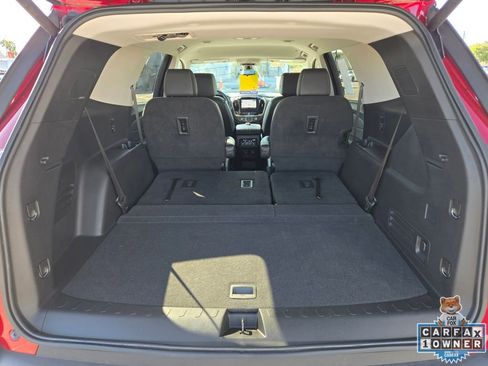 Used 2021 Chevrolet Traverse RS FWD image 22