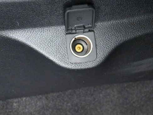 Used 2022 Ford Edge SEL image 36