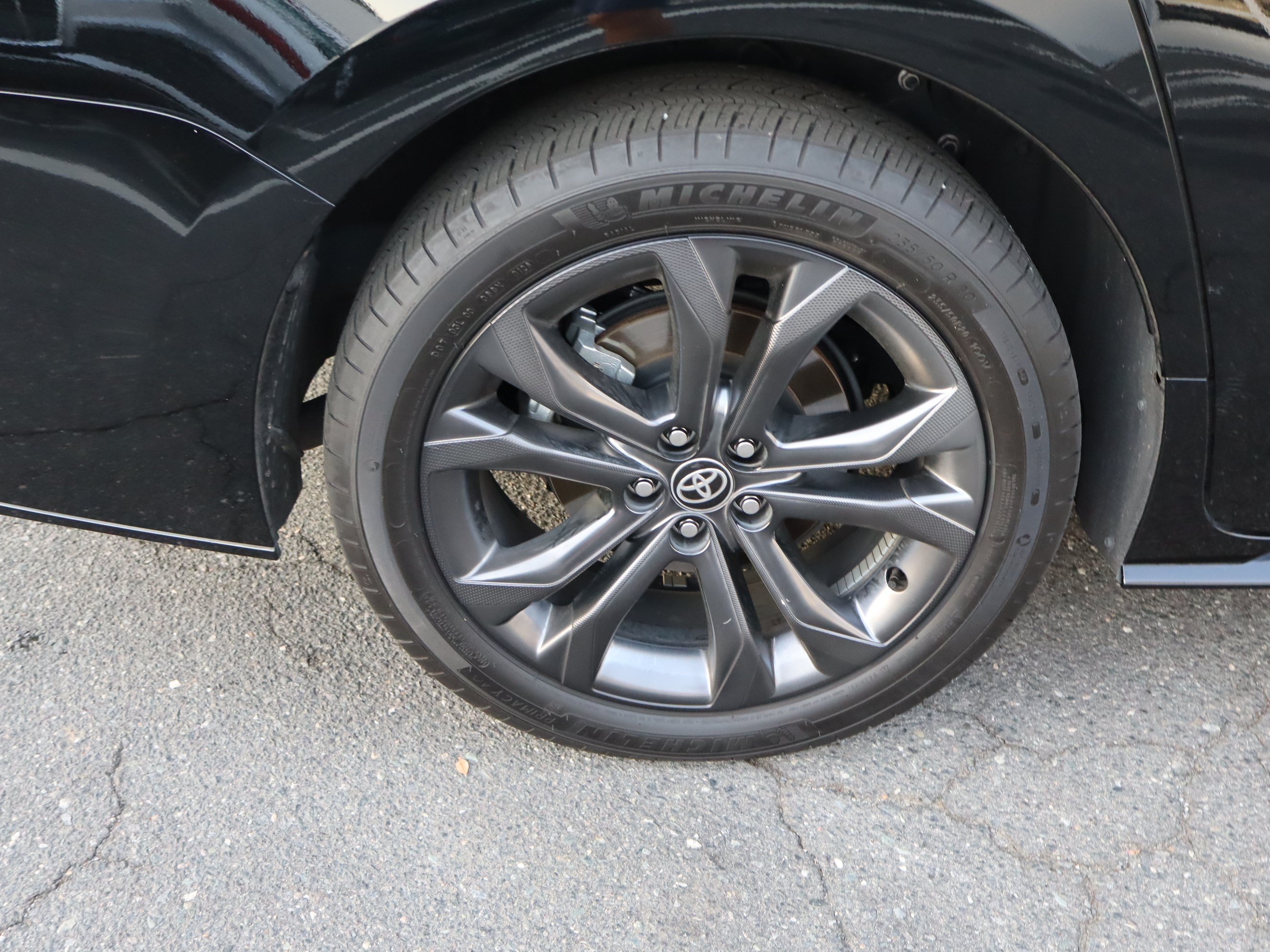 Used 2026 Toyota Sienna XSE FWD image 39