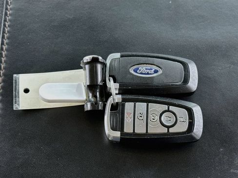 Used 2020 Ford Expedition Platinum AWD/4WD image 39