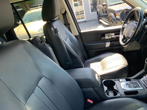 Used 2016 Land Rover LR4 HSE AWD/4WD image 15