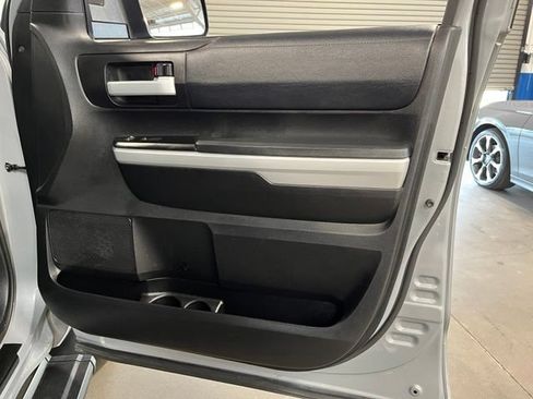Used 2021 Toyota Tundra SR5 RWD image 12