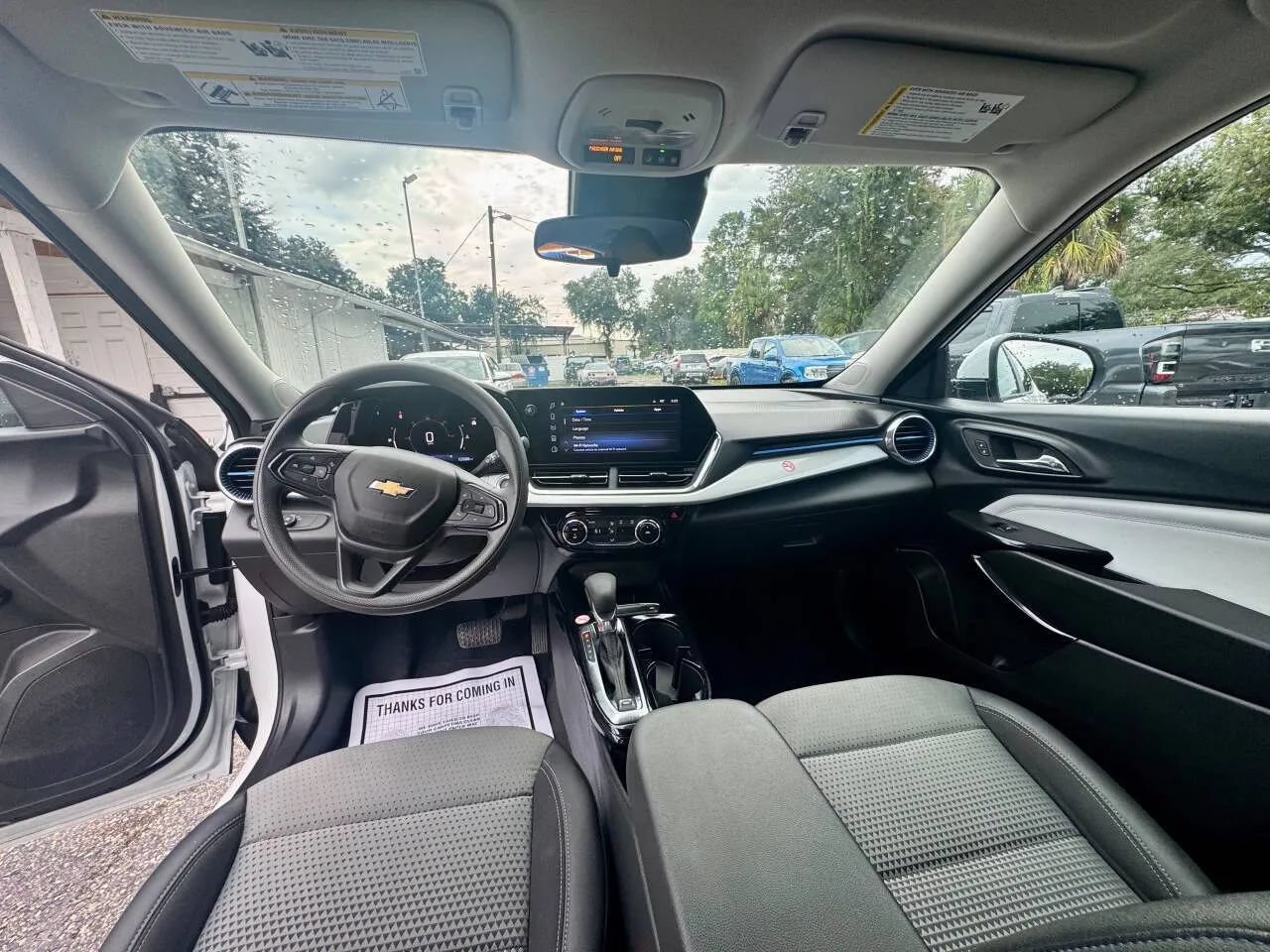 Used 2026 Chevrolet Trax LT FWD image 18
