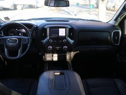 Used 2022 GMC Sierra 1500 Denali w/ Denali Premium Package image 17