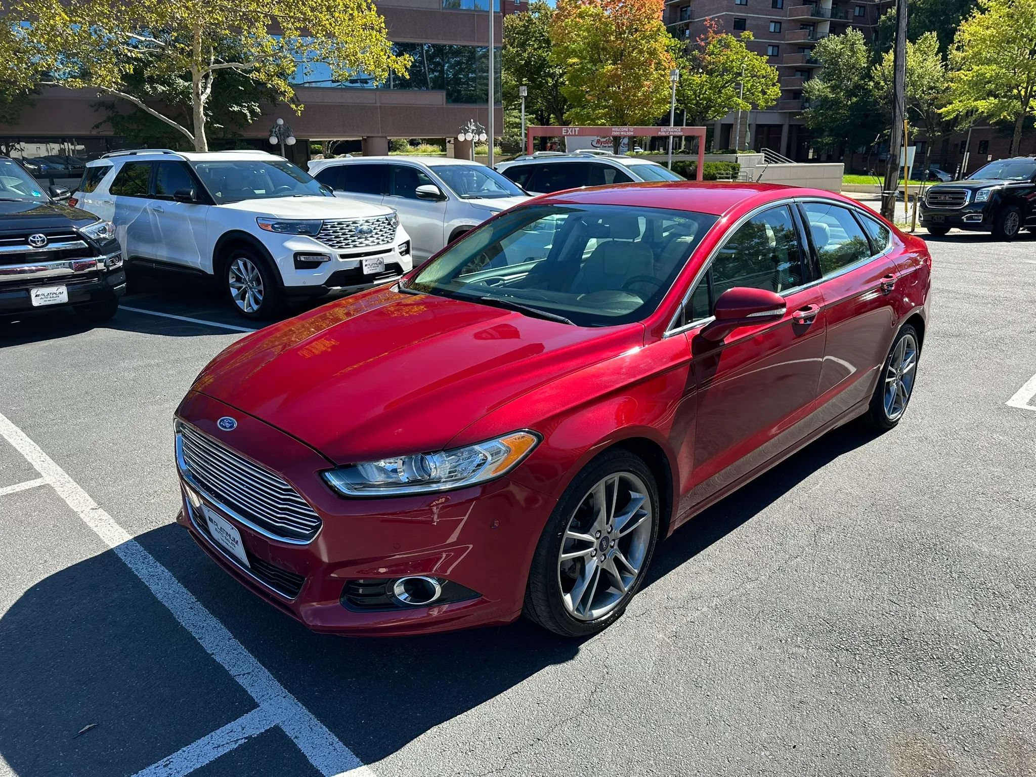 Used 2016 Ford Fusion Titanium AWD/4WD image 3