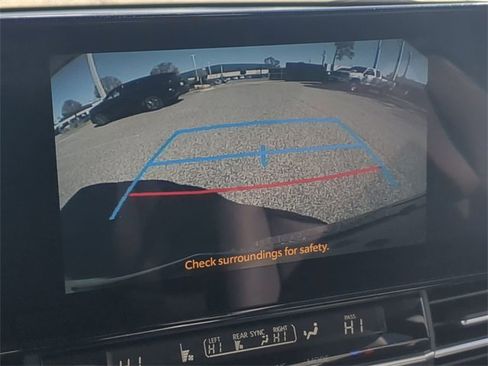 New 2026 Toyota Sienna XLE image 21