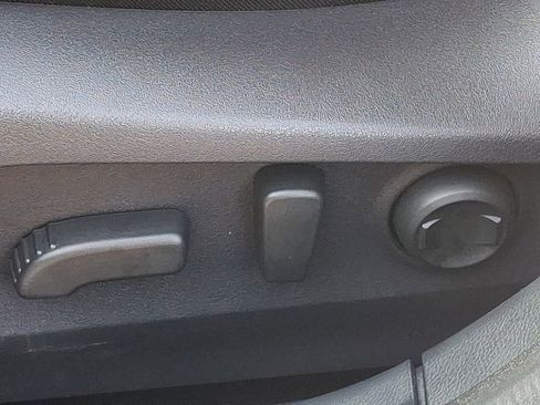 Used 2025 Subaru Outback Premium image 25