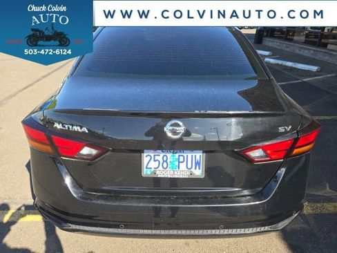 Used 2021 Nissan Altima 2.5 SV FWD image 6