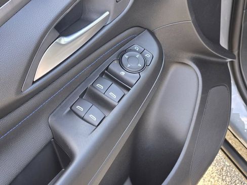 New 2026 Buick Envista Sport Touring w/ Convenience I Package FWD image 32