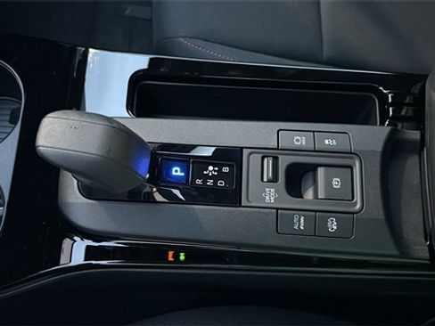 New 2026 Toyota Prius Plug-In Hybrid image 15