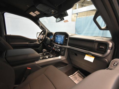 New 2026 Ford F150 XLT w/ Equipment Group 302A MID image 22