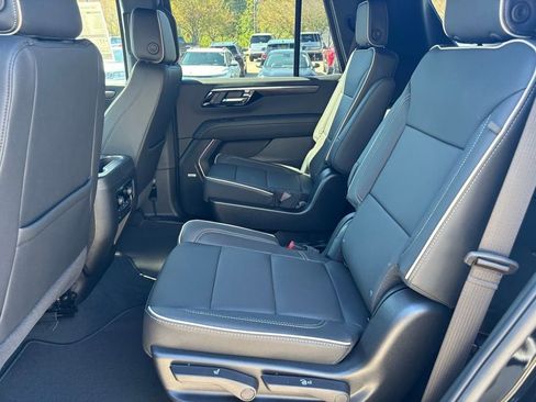 New 2026 Chevrolet Tahoe Premier image 14