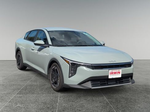 Used 2025 Kia K4 EX FWD image 7