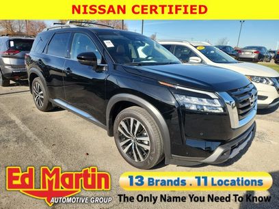 Certified 2025 Nissan Pathfinder Platinum