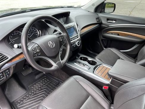 Used 2020 Acura MDX SH-AWD w/ Technology Package image 18