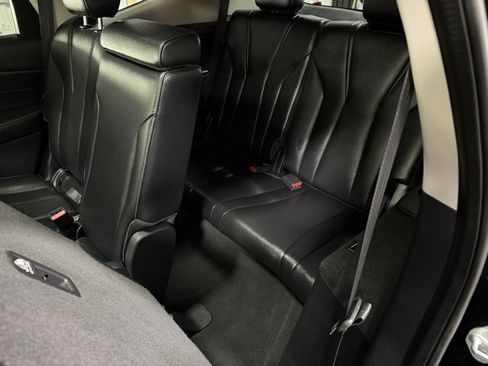 Used 2022 Acura MDX SH-AWD w/ Technology Package image 12