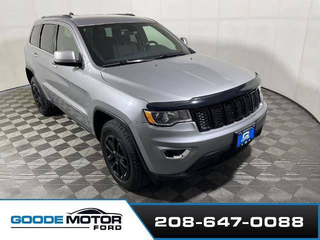Used 2021 Jeep Grand Cherokee Laredo AWD/4WD image 1