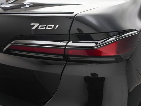 Used 2024 BMW 760i xDrive 760i xDrive image 24
