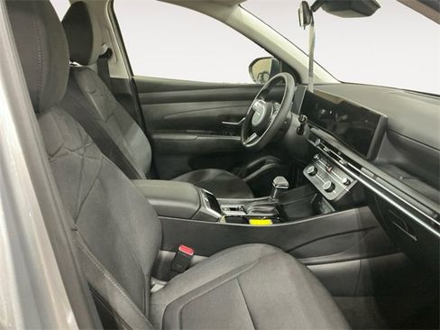 Certified 2026 Hyundai Tucson SE image 15